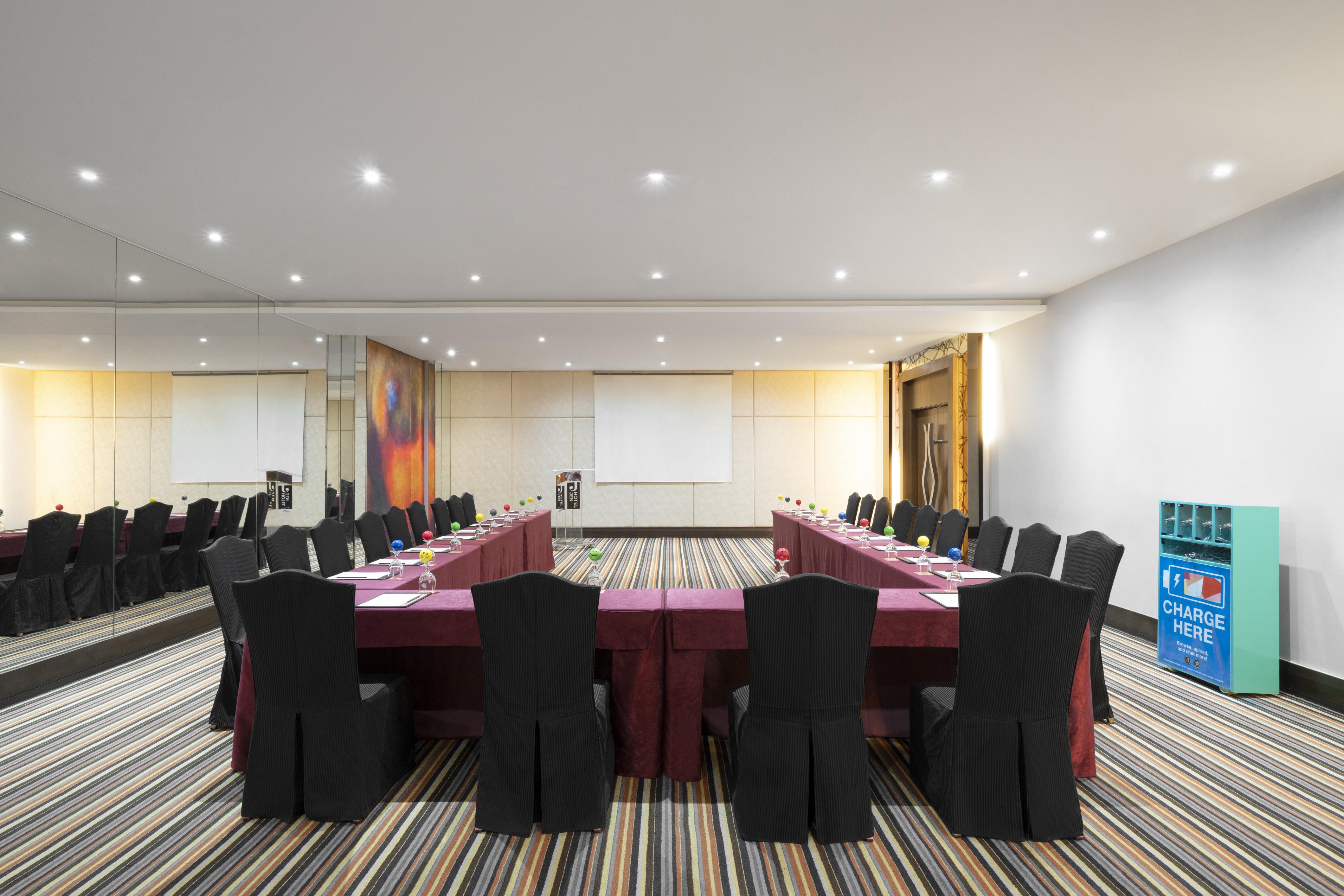 Jen Manila By Shangri-La Pasay Zewnętrze zdjęcie