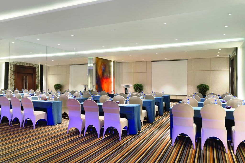 Jen Manila By Shangri-La Pasay Zewnętrze zdjęcie