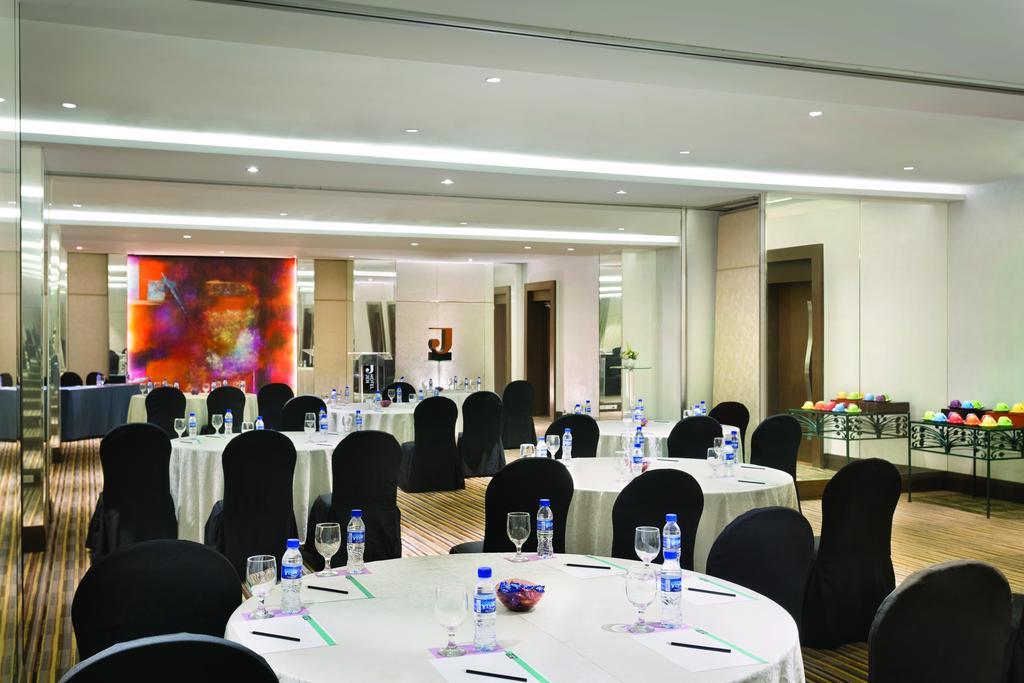 Jen Manila By Shangri-La Pasay Zewnętrze zdjęcie