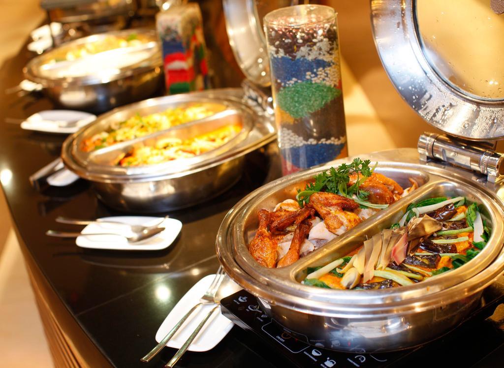 Jen Manila By Shangri-La Pasay Zewnętrze zdjęcie